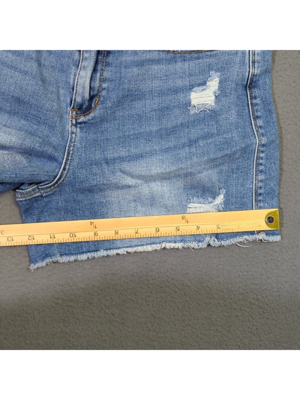 Judy Blue Jean Shorts Women's L Blue Distressed High Rise Denim - Picture 6 of 9